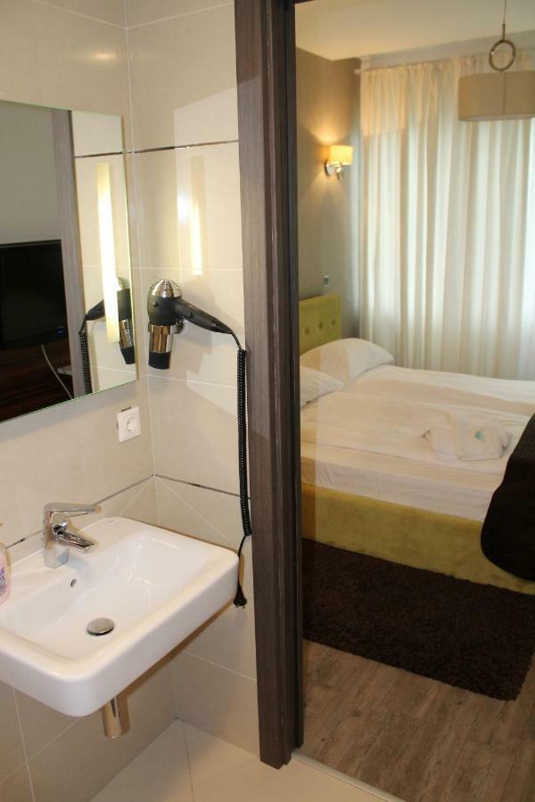 Silver Mountain Apartment A32 - 3 Rooms 3 Bathrooms โปยานาบราซอฟ ภายนอก รูปภาพ